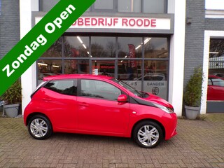 Toyota Aygo 1.0 VVT-i x 5-Drs AIRCO,CAMERA,NIEUWE APK !!