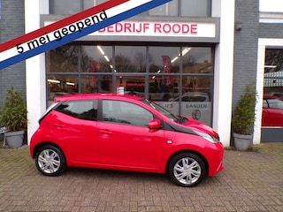 Toyota Aygo 1.0 VVT-i x 5-Drs AIRCO,CAMERA,NIEUWE APK !!