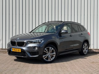 BMW X1 SDrive20i High Executive|Pano|Leder|Camera|Elektrische-achterklep