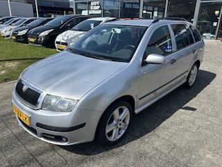 Skoda Fabia Combi 2.0 Elegance+ AICO APK 10-26 BJ 2007 !!!
