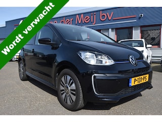 Volkswagen Up , SoH 93.5 % , CLIMATR , A UITRIJ CAM , PDC A , CR CONTR , BL TOOTH , LMV15 ,