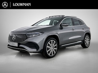 Mercedes-Benz EQA 250+ Business Solution AMG 71 kWh | Premium pakket | Trekhaak | Smartphone integratie | Panoramaschuifdak | Sportstoelen | Sfeerverlichting | 360° camera | Stuurwielpaddles gegalvaniseerd | Sierdelen in Star Pattern |