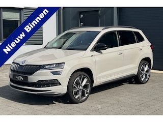 Skoda Karoq 1.5 TSI ACT 150pk DSG Sportline STOELVERWARMING LED AUTOMAAT 19" LICHTMETAAL