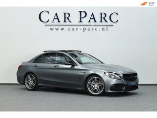 Mercedes-Benz C-klasse AMG 63 MATT/CARBON/KUIPSTOELEN/SFEER/PANO/HALF LEDER+ALCANTARA+S.VERWARMING/19" LMV/CAM/ACC/12 MDN GARANTIE