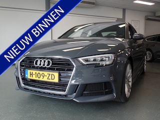 Audi A3 Limousine 30 TFSI Advance Sport S-LINE, Navigatie, Clima controle, Cruise controle, Zwarte hemel, S-line sportstoelen, sportstuur, Stoelverwarming,  Xenon verlichting, Pdc achter, Lm velgen 17'', Nederlandse auto!! Bovag afleverpakket 695,-