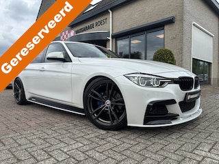 BMW 328i xDrive M Sport Automaat Leder / Full LED / Spoilers