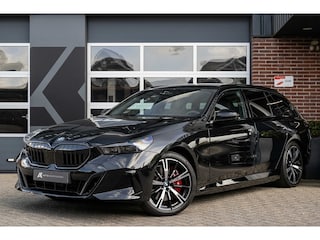 BMW 550e xDrive Touring M Sport Pro | Panorama | Harman/Kardon | Driving Ass. Plus | Trekhaak | Adaptief onderstel Pro | 20' Inch |