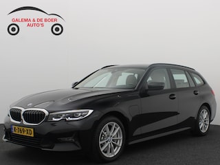 BMW 3-serie Touring 330e Business Edition Plus SPORTSTOELEN / FULL LED / SOH 89% / CARPLAY / DAB+ / CREME LEDER / STOELVERW / ELEK KOFFERKLEP / NL-AUTO