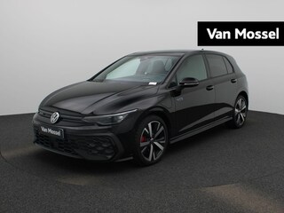 Volkswagen Golf 1.5 eHybrid GTE 272 PK | Automaat | Plug-In | Panorama Dak | Volledig Leder | Sport Pakket | Trekhaak | 18 Inch Catania Velgen | LED Matrix Koplampen | Navigatie | Digital Cockpit Pro | Stoelverwarming | Stuurwielverwarming | 360 Camera | Side Assist | Head-Updisplay