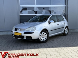 Volkswagen Golf 1.6 FSI Turijn | Nieuwe Ketting | Nieuwe APK | Cruise | Climate | Trekhaak