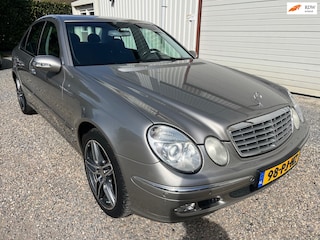 Mercedes-Benz E-klasse 200 K. Elegance AUTOMAAT.CLIMA.NAP.ZGAN!