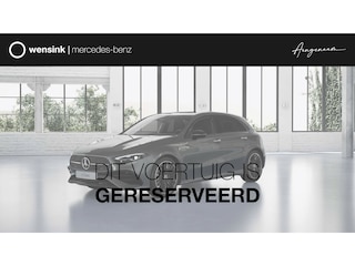 Mercedes-Benz A-klasse 180 Business Solution AMG | Panoramaschuifdak | Stoelverwarming | Achteruitrijcamera |  MULTIBEAM LED |