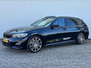 BMW 330e | M Sport | Panorama | Sfeerverl. | Head-Up | Maxton Design