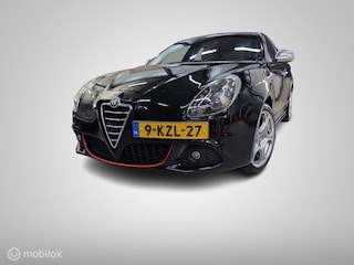 Alfa Romeo Giulietta 1.4 T TCT Automaat/Carplay/Cruise/Clima