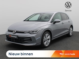 Volkswagen Golf 1.5 eHybrid Life Edition 204PK DSG Trekhaak, Memorystoel, Ergo Active Stoelen, 17" LM Velgen, Keyless, Side Assist, Stoel-Stuurverwarming, Navi via Apple Carplay/Android Auto
