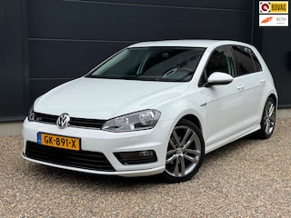 Volkswagen Golf 1.2 TSI Cup R-line | 18" LMV | TREKHAAK AFN | PDC V+A | CLIMA
