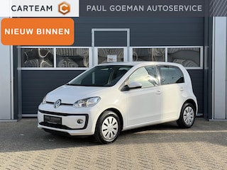 Volkswagen Up 1.0 BMT high up! | Stoel verwarming | Parkeer sensoren | Bluetooth |