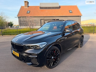 BMW X5 XDrive45e High Executive M-Sport Panoramadak Luchtvering 22"Lm Org-Ned Dealer Auto