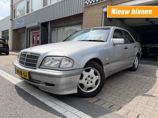 Mercedes-Benz C-klasse 180 Classic Select AUT AIRCO LMV NAP APK RIJDT GOED