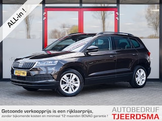 Skoda Karoq 1.0 TSI Style | Navigatie | Camera | Cruise Control | Parkeersensoren | LED Koplampen | Metallic Lak | Climate Control | Apple Carplay | Android Auto | Lichtmetalen Velgen 17'' | Privacy Glas | Auto Hold |