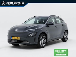 Hyundai Kona EV Fashion 64 kWh 3-Fase | SOH 100% | Nieuw model | Carplay | Virtual cockpit | Adaptive cruise