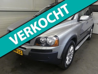 Volvo XC90 2.5 T Exclusive - Automaat - 7 Persoons - Trekhaak
