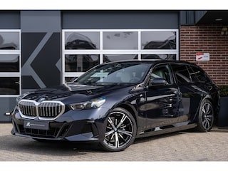 BMW 530e xDrive M Sport | Comfort Seats | Memory | Harman/Kardon | Driving Ass. Plus | Trekhaak | Ventilate | 20' Inch |