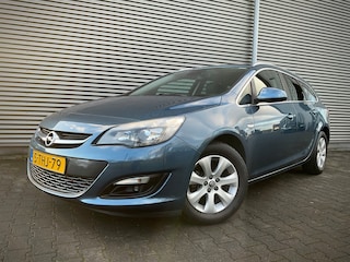 Opel Astra Sport tourer 1.4 Turbo 120pk S
