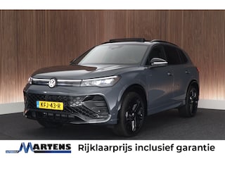 Volkswagen Tiguan 1.5 272pk eHybrid R-Line Edition Black Style Trekhaak 360Camera Keyless Massage Virtual Cockpit Panoramadak Navigatie