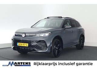 Volkswagen Tiguan 1.5 272pk eHybrid R-Line Edition Black Style Trekhaak 360Camera Keyless Massage Virtual Cockpit Panoramadak Navigatie