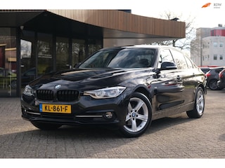 BMW 318i Luxury|Rijklaar!|Clima|Xenon|Stoelverwarming|PDC|Cruise
