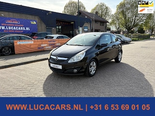 Opel Corsa 1.4-16V Edition NIEUWE APK! 2X SLEUTEL!