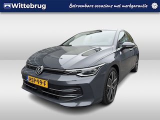 Volkswagen Golf 1.5 eHybrid Style Edition DSG Automaat App-connect / Panoramaschuif-kanteldak / elektrisch verstelbare bestuurdersstoel met geheugenfunctie Fabrieksgarantie tot 27-06-2029