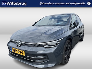 Volkswagen Golf 1.5 eHybrid Style Edition DSG Automaat App-connect / Panoramaschuif-kanteldak / elektrisch verstelbare bestuurdersstoel met geheugenfunctie Fabrieksgarantie tot 27-06-2029
