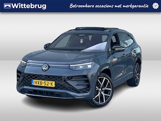 Volkswagen Tayron 1.5 eHybrid 204PK DSG R-Line Edition / Black Style / Trekhaak / Panoramadak / 20'' LMV / VW