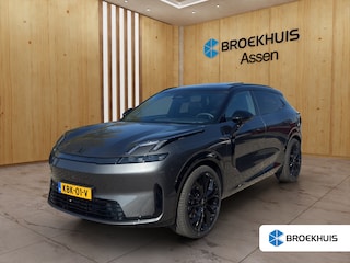 Lynk & Co 08 More | 22 inch velgen | | 360 camera | Panoramadak | Stoelventilatie |