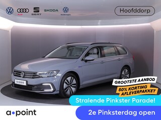 Volkswagen Passat Variant 1.4 TSI PHEV GTE Business 218 pk Automaat (DSG) | SOH 91% | Navigatie | Trekhaak (wegklapbaar) | Parkeersensoren | Achteruitrijcamera | Stoelverwarming v/a |