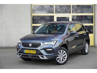 Seat Ateca 1.5 TSI Style Business Intense BJ2021 Lmv 17" | Led V+A | Pdc | Panoramadak | Elek. trekhaak | Achteruitrijcamera | App-Connect | Navi | Climate control | Cruise control | Lederen bekleding | Verwarmd stuur | Verwarmde voorstoelen | Extra getint glas