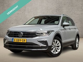 Volkswagen Tiguan 1.5 TSI Life Sport (VIRTUAL COCKPIT, APPLE CARPLAY, GROOT NAVI, KEYLESS, CAMERA, SPORTSTOELEN, GETINT GLAS, CRUISE, NIEUWSTAAT)