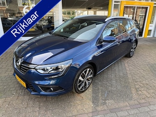 Renault Mégane Estate 1.3 TCe Bose CAMERA TREKHAAK NAVIGATIE PARKEERHULP ECC LICHTM.VELGEN PARKEERSENSOREN