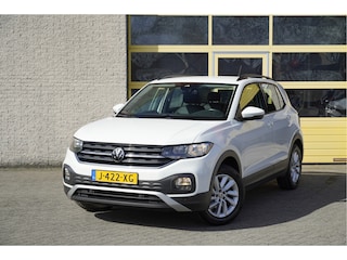 Volkswagen T-Cross 1.0 TSI Automaat! Life Business BJ2020 Lmv 16" | Led | Pdc | Trekhaak | Achteruitrijcamera | App-Connect | Navi | Climate control | Cruise control | Lederen bekleding | Verwarmde voorstoelen | Getint glas