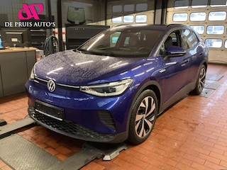 Volkswagen ID.4 Pro 77 kWh 204 PK Pro Performance Warmtepomp Trekhaak 20 Inch Matrix Led Koplamp Navigatie ACC Verwarmd Stuurwiel