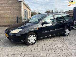 Ford Focus Wagon 1.6-16V Centennial |airco | trekhaak | lange apk | nieuwe db riem |