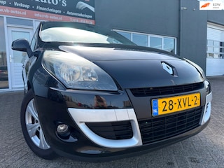 Renault Scénic 1.4 TCe Bose met parkeersensoren en cruise controle en goed onderhouden