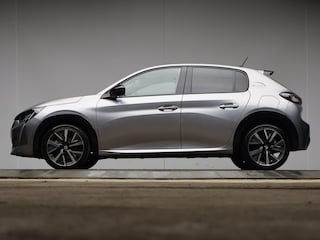 Peugeot 208 1.2 PureTech GT-line (APPLE CARPLAY,CAMERA,LED,NAVI,CRUISE,CLIMATE,SPORTSTOELEN,GETINT,LM VELGEN,NETTESTAAT)