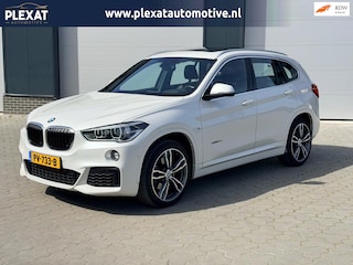 BMW X1 SDrive20i High Executive Aut. | M-pakket | Stoelverwarming | Head-up | Camera | Trekhaak | Volledige Historie | NL. Auto |