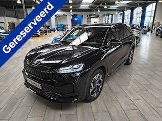 Skoda Kodiaq 1.5 TSI PHEV 204 pk Sportline | Stoelverw. | Stuurverw. | El. a. klep | El. verst. stoel + geh. | LED | 19" | Keyles entry |
