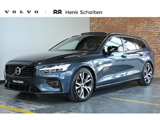 Volvo V60 B3 R-Design | Electrische bedienbare voorstoelen | Stoelverwarming | Adaptive Cruise Control | Parkeerverwarming | BLIS | Panoramadak | Parkeercamera | Parkeersensoren voor + achter | Semi Electrische Wegklapbare Trekhaak | Harman Kardon Premium Audio