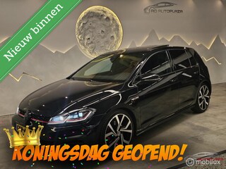 Volkswagen Golf 2.0 TSI GTI Performance PANO/VIRTUAL/ACC/19"