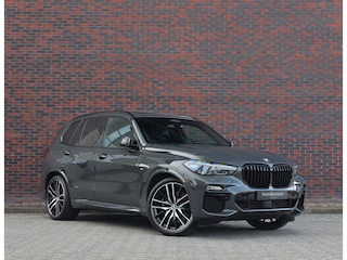 BMW X5 45e xDrive | Pano - Trekhaak - Bowers&Wilkins